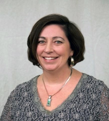 Michelle Blackwell headshot Michelle Blackwell - MBLACKWELL@studentclearinghouse.org